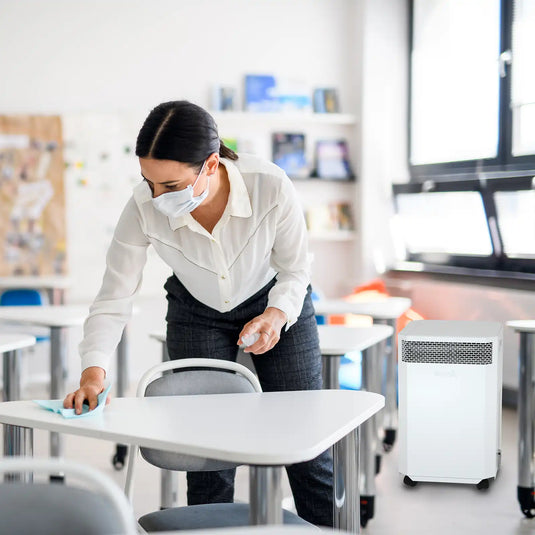 INOVA V20 Air Purifier in a classroom.